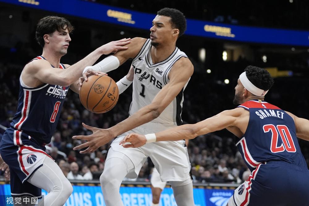 另一方面是 另一方面是