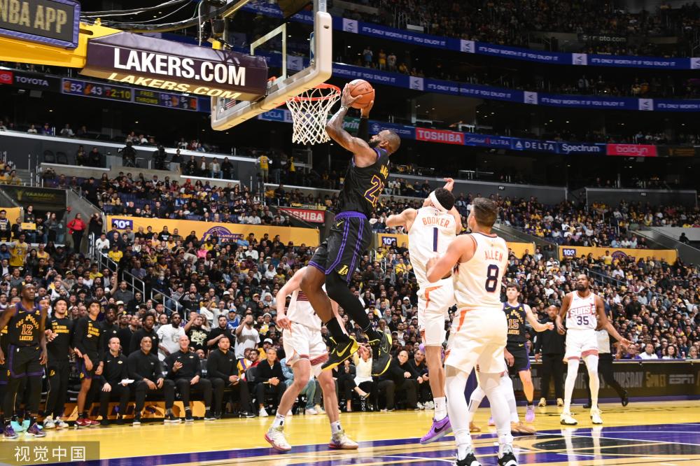 一次赛事中 一次赛事中